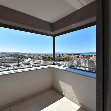 Luxury Rooftop זאדאר