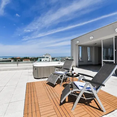 Luxury Rooftop * Zadar
